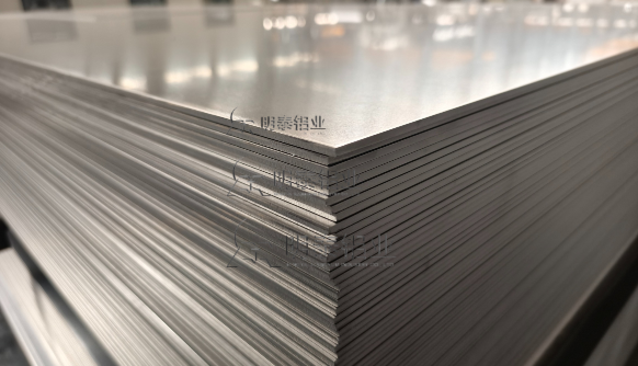 中厚铝板